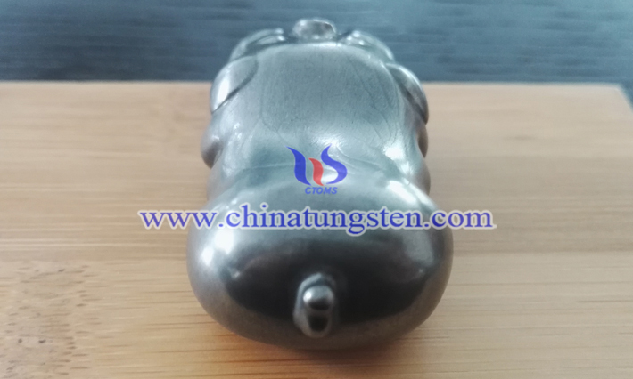  創(chuàng)意鎢金生肖豬圖片