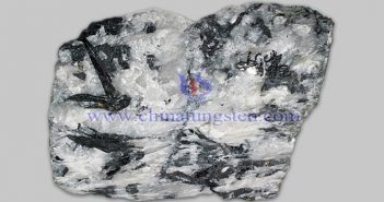 【直播新聞】本周鎢市場氣氛略淡 觀望機(jī)構(gòu)大企報(bào)價 鎢礦圖片