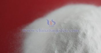 氧化鉬引領(lǐng)突破:電容式離子二極體開啟腦機介面新紀(jì)元 高純?nèi)趸f圖片
