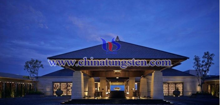 yellow tungsten oxide nanopowder applied for energy efficient glass picture