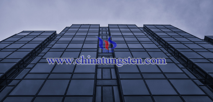 tungsten trioxide powder applied for energy efficient building glass picture