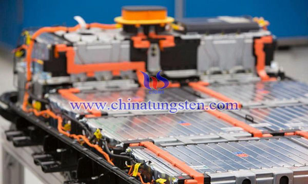 新能源汽車(chē)電池圖片