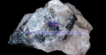 【直播新聞】鎢精礦高報(bào)價(jià)未落實(shí)成交 鎢粉承壓 白鎢礦圖片
