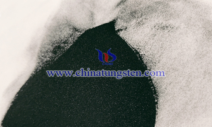 透明導(dǎo)電薄膜用銫鎢青銅圖片