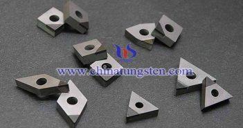 數(shù)控機床用硬質合金刀具圖片