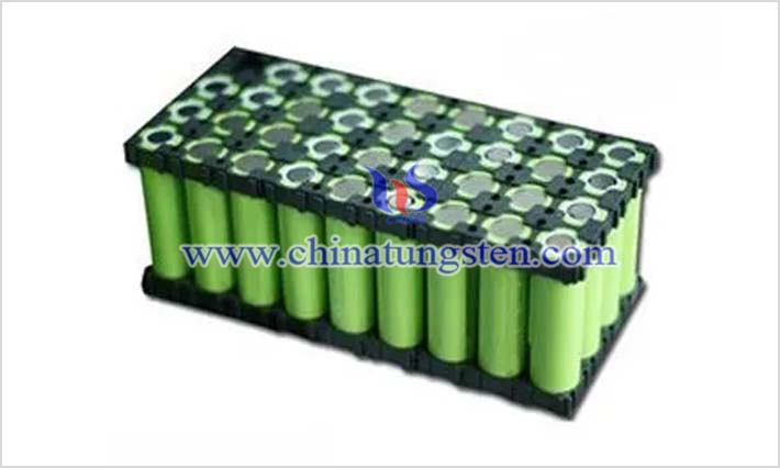 固態(tài)鋰電池圖片
