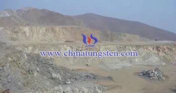 鉬礦山圖片